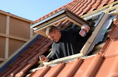 Pose de fenêtres de toit Velux à Bazolles